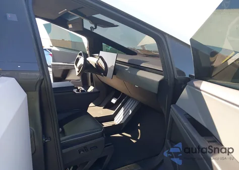 2025 Tesla Cybertruck All-Wheel Drive z USA, uszkodzony, nr VIN 7G2CEHED7SA074376